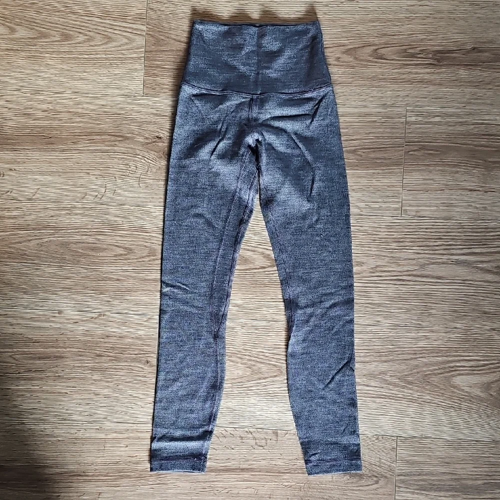 Lululemon Athletica Charcoal Leggings, Size Extra Small/Small